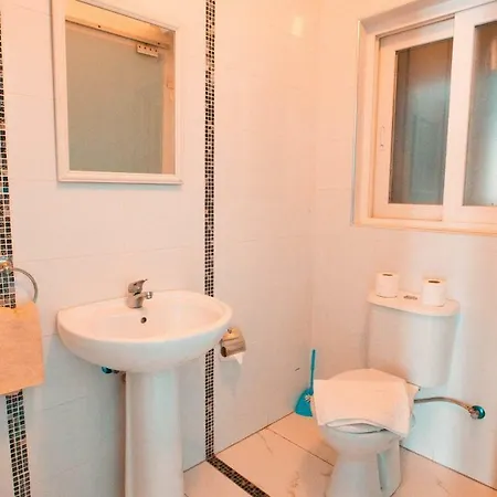 Appartamento Prholidays Fantastic Location St. Paul's Bay